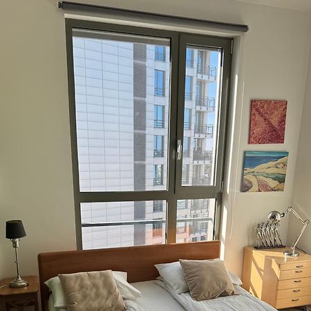 Helios Luxury Apartment In Vilnius Skyscraper Екстериор снимка